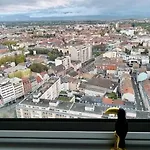 Grand 2 5 Pers Max, Vue Panoramique Avec Parking