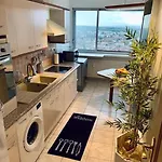 Grand 2 5 Pers Max, Vue Panoramique Avec Parking Apartment