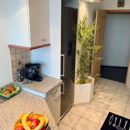 Grand 2 5 Pers Max, Vue Panoramique Avec Parking *