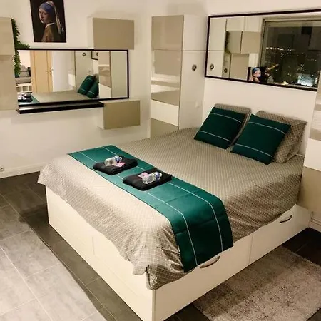 Grand 2 5 Pers Max, Vue Panoramique Avec Parking Apartment
