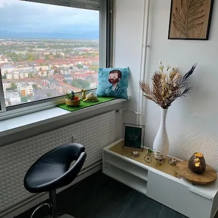 Grand 2 5 Pers Max, Vue Panoramique Avec Parking