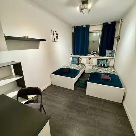 Grand 2 5 Pers Max, Vue Panoramique Avec Parking *