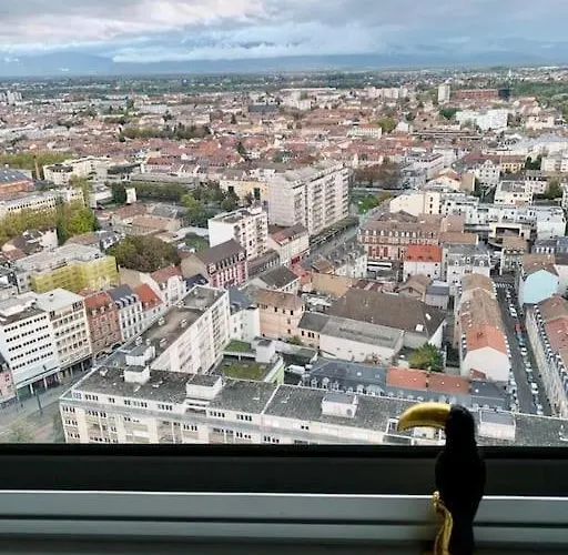 Grand 2 5 Pers Max, Vue Panoramique Avec Parking